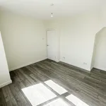 Rent 3 bedroom flat in Sheffield