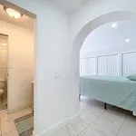 Rent 4 bedroom house of 215 m² in Broward County