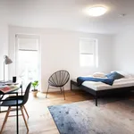 Rent 7 bedroom apartment of 18 m² in Berlin