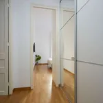 Rent 2 bedroom apartment of 140 m² in barcelona