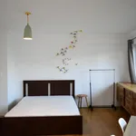 Rent 7 bedroom apartment in Lisbon