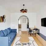 Rent 2 bedroom apartment of 63 m² in Saint-Mandé