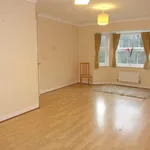 Rent 2 bedroom flat in Surrey