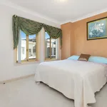 Rent 3 bedroom apartment in Wollongong