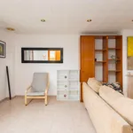 Rent 3 bedroom house of 194 m² in Valencia