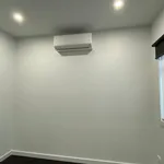 Rent 1 bedroom apartment in Springvale