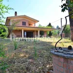 Single family villa, good condition, 300 m², Centro, Ariccia