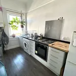 Rent 2 bedroom flat in Wales