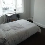 Rent 4 bedroom flat in North East England