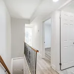 Rent 3 bedroom house in Toronto