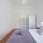 Rent a room in lisbon