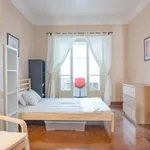 Rent 6 bedroom apartment in Lisbon