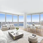 Rent 2 bedroom apartment of 104 m² in New York