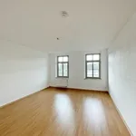 Rent 1 bedroom apartment of 51 m² in Chemnitz