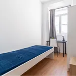 Rent 9 bedroom apartment in Lisbon