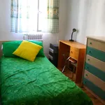 Alquilo 2 dormitorio apartamento de 80 m² en Madrid']