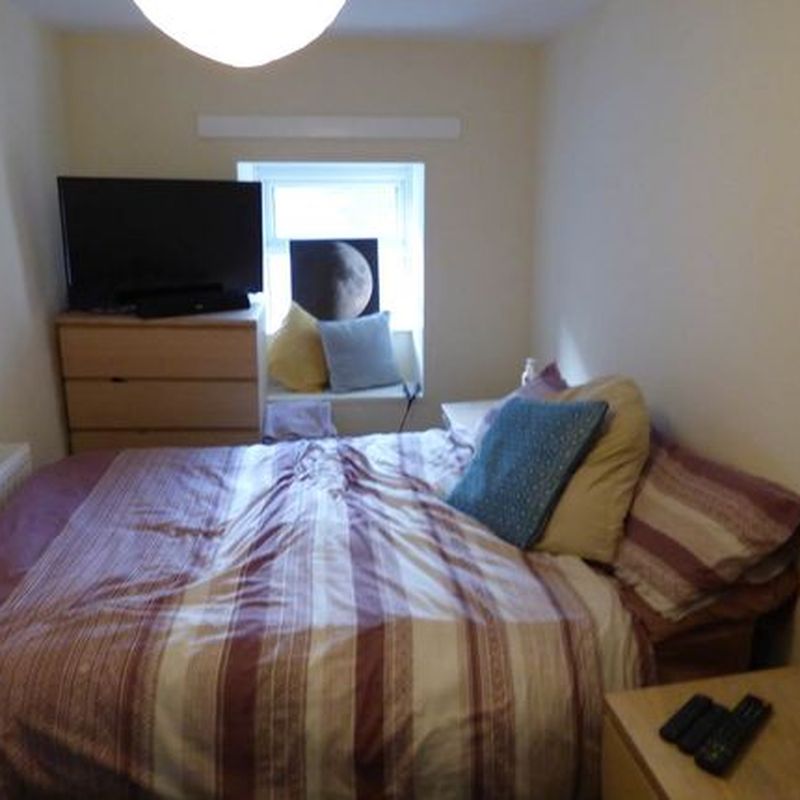 Flat to rent in Carmarthen Street, Llandeilo, Carmarthenshire SA19