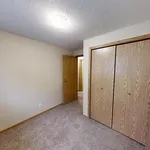 Maison de 1076 m² avec 3 chambre(s) en location à Grande Prairie