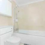 Rent 2 bedroom flat in Windsor