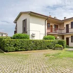 Rent 4 bedroom apartment of 40 m² in Lazise