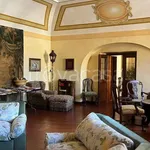 Rent 6 bedroom apartment of 180 m² in Spoleto