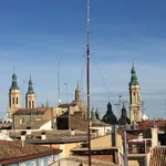 Rent 2 bedroom apartment of 90 m² in  Zaragoza