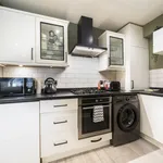 Rent 2 bedroom flat of 603 m² in Belfast