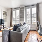 Appartement de 764 m² avec 2 chambre(s) en location à Paris