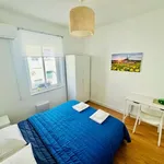 Alquilar 4 dormitorio apartamento en malaga