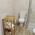 Alquilo 5 dormitorio apartamento de 75 m² en Seville