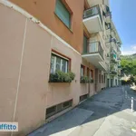 Monolocale di 60 m² a Genoa