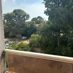 Appartement de 20 m² avec 1 chambre(s) en location à Nimes