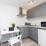 Rent 1 bedroom flat of 39 m² in Crawley
