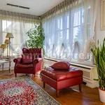 Rent 5 bedroom house of 512 m² in Rome