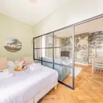 Appartement de 33 m² avec 3 chambre(s) en location à Paris