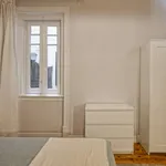 Rent a room in lisbon