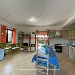 Rent 4 bedroom house of 90 m² in Campofelice di Roccella