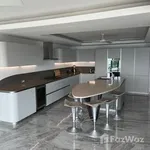 Rent 4 bedroom house of 720 m² in Phuket