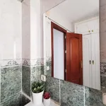 Rent 9 bedroom apartment in Madrid