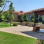 Rent 2 bedroom apartment of 45 m² in Pretoria