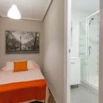 Rent 8 bedroom apartment in Valencia