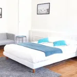  appartement avec 7 chambre(s) en location à Bordeaux