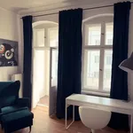 Rent a room of 120 m² in Berlin