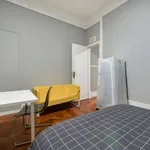 Rent a room in lisbon