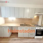 Pronajměte si 3 ložnic/e byt o rozloze 54 m² v Havířov