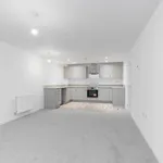 Rent 2 bedroom flat in Hertsmere