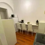 Rent a room of 55 m² in Madrid