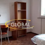 Rent 5 bedroom apartment of 130 m² in Ancona