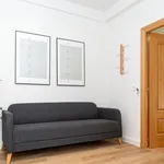 Rent 4 bedroom apartment in Zaragoza