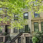 Rent 2 bedroom house in Manhattan